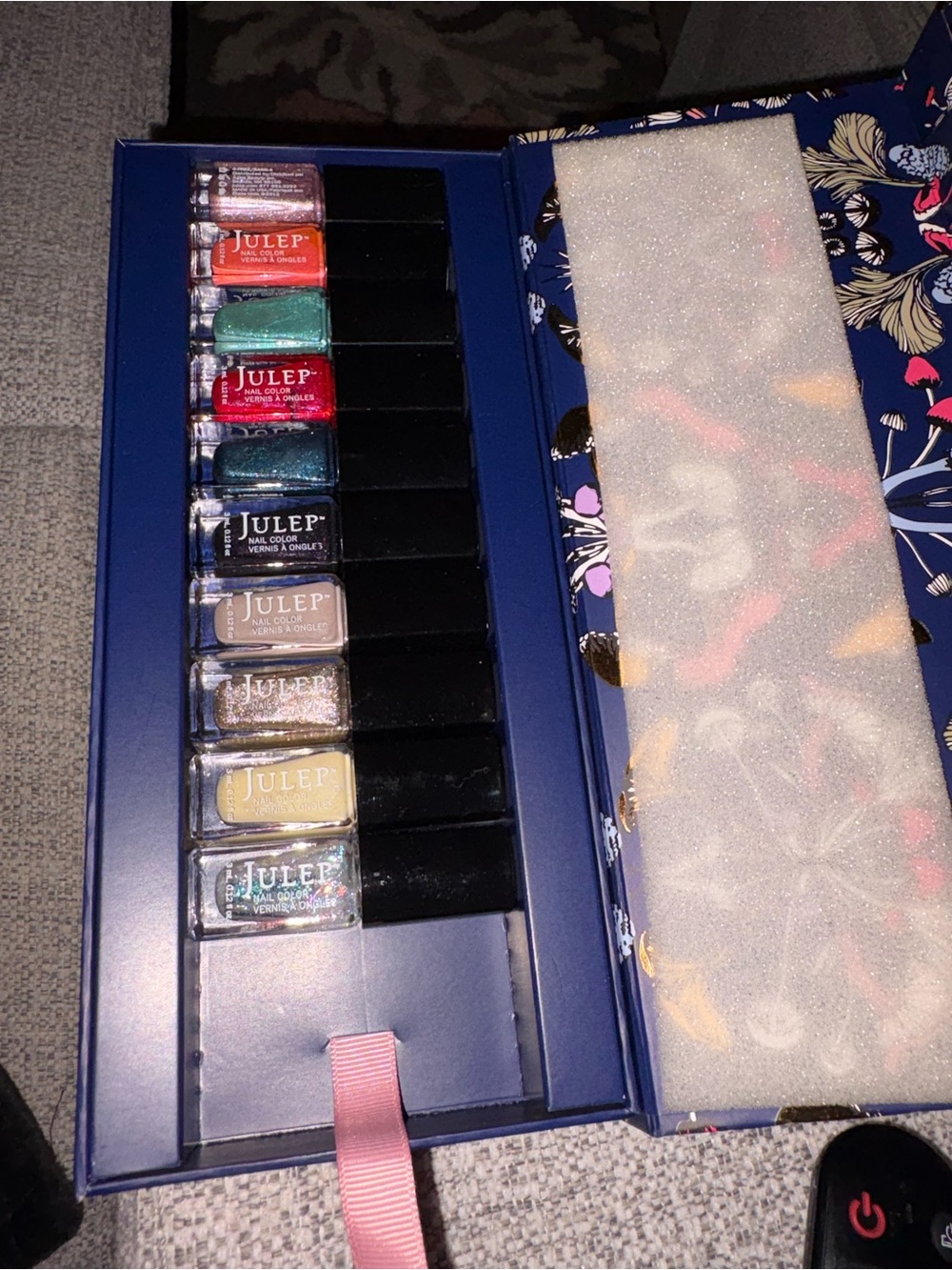 Julep Nail Polish Set — Coral, Teal, Red, Navy, Mauve, Gold, Yellow, Glitter